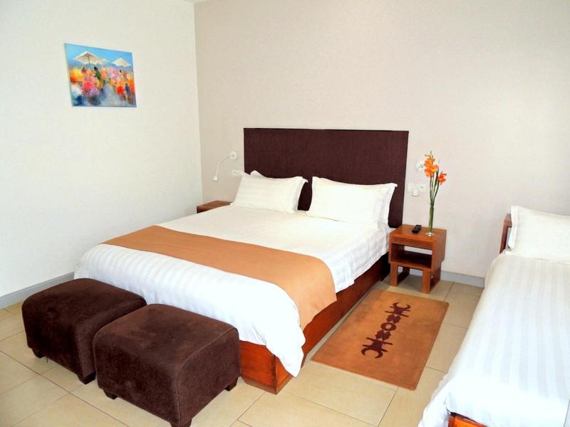 Plumeria Hotel Antsirabe Exterior photo