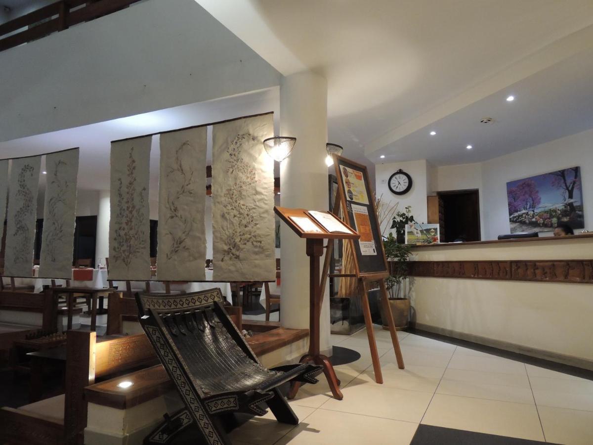 Plumeria Hotel Antsirabe Exterior photo